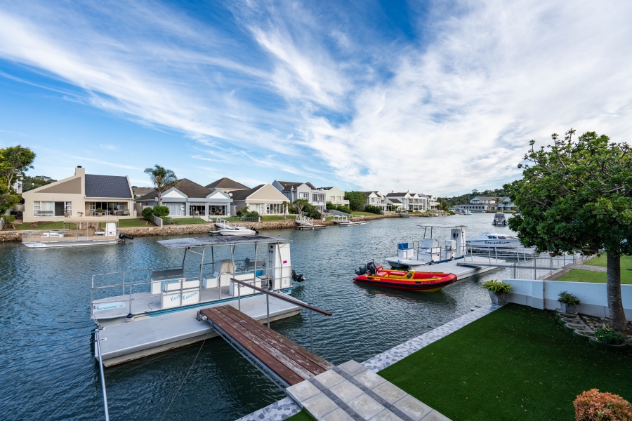 6 Bedroom Property for Sale in Royal Alfred Marina Eastern Cape